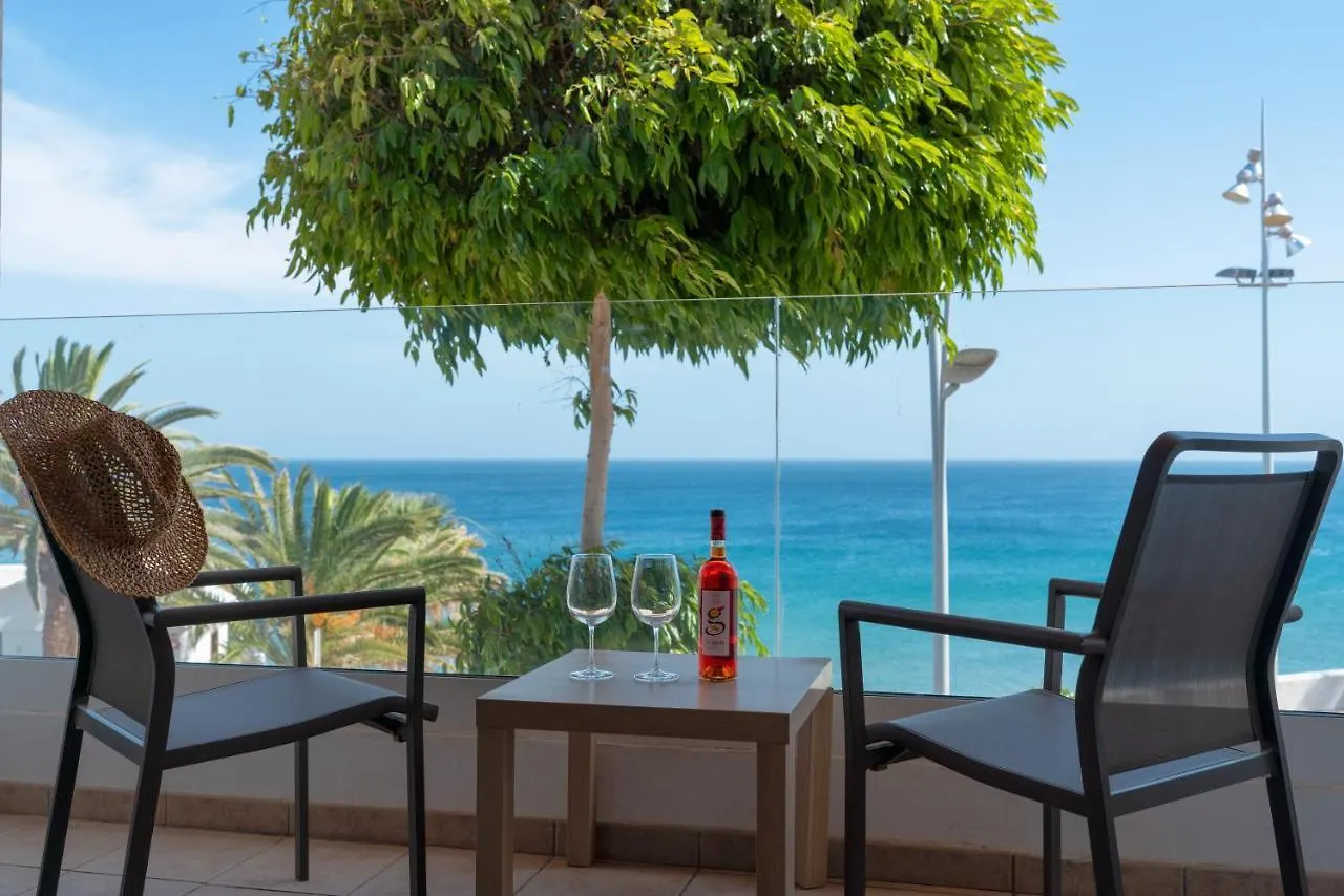 Sabbia Suites Sea View La Playita location
